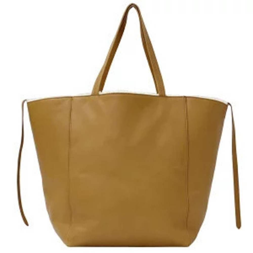 Celine Phantom Tote Wool Camel Cabas Brown Clutch Bag Brown Tan Autumn Fluffy